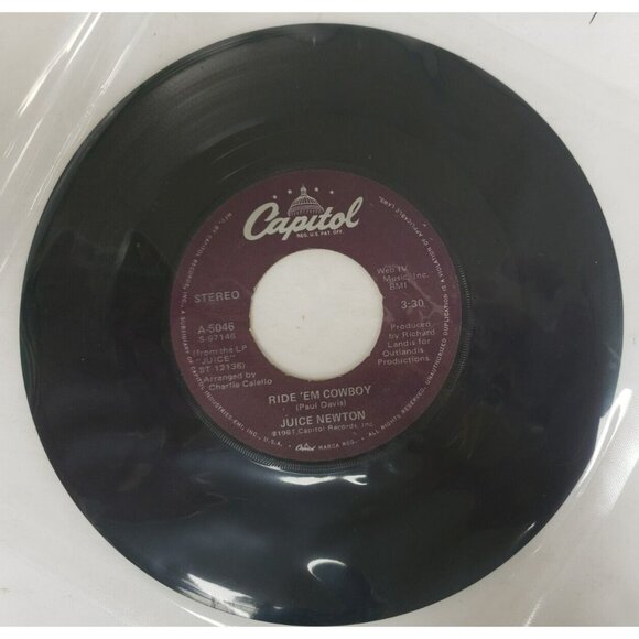 Record 45 RPM Vinyl Juice Newton- Ride 'Em Cowboy/ The Sweetest Thing - Picture 1 of 4